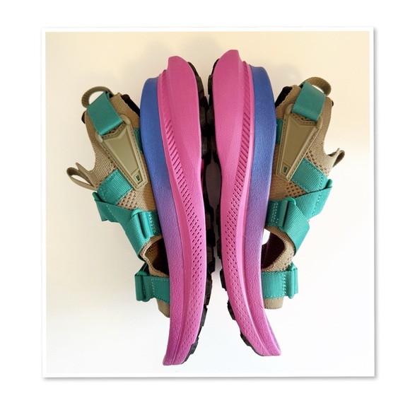 Teva Aventrail Trail Running Sandals - Picture 5 of 15